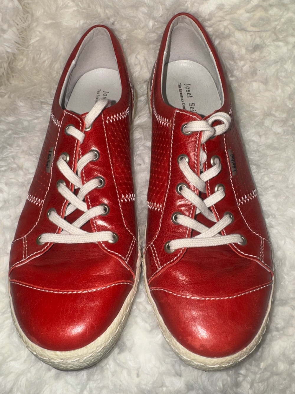 Joseph Siebel SZ 41 9 Caspian red leather sneakers contrasting white stitching